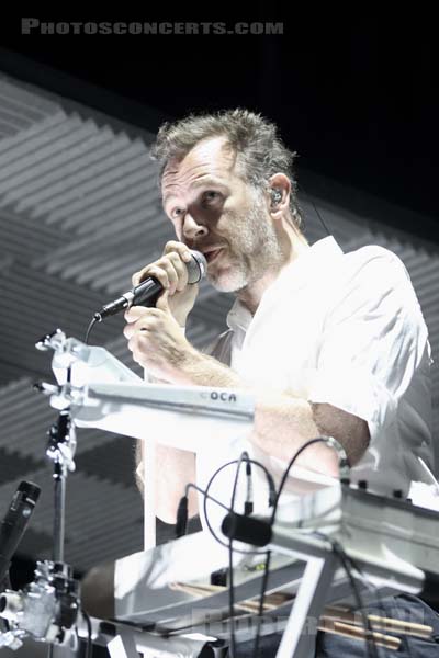 SOULWAX - 2016-08-28 - SAINT CLOUD - Domaine National - Scene de l'Industrie - 